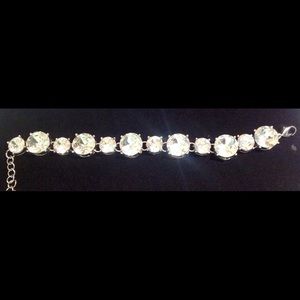 Ladies Silver Flawless Clear Stone Bracelet!